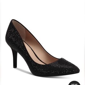 INC International Concepts Black Pumps